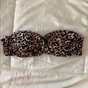 Leopard bikini Top